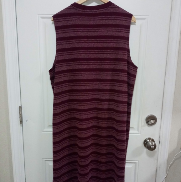 👗Dip sleeveless striped dress👗 - Picture 2 of 5
